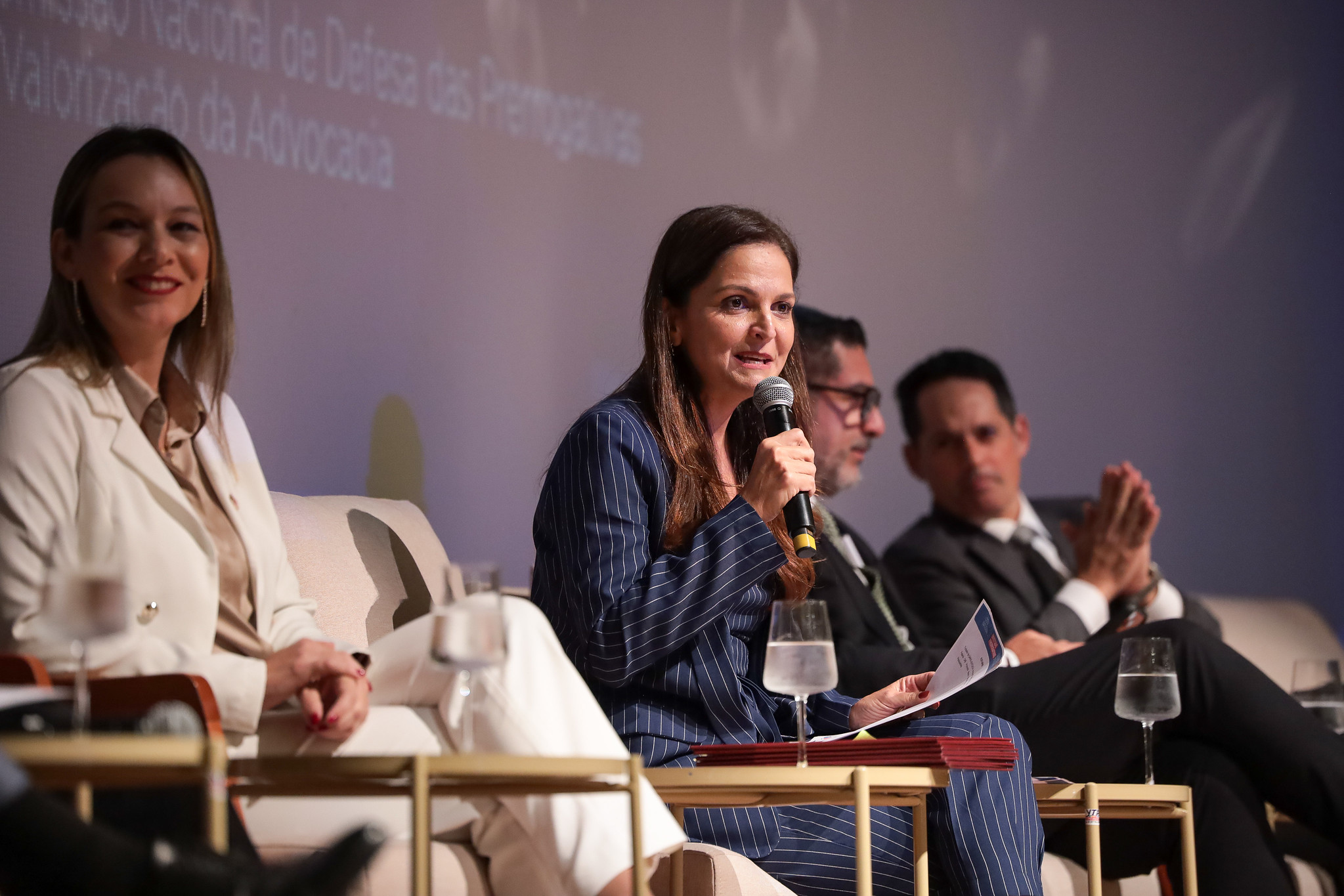 Gisela Cardoso e comitiva da OAB-MT participam de momento histórico e fortalecem debates