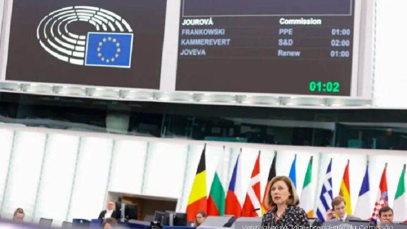 Parlamento Europeu aprova lei de liberdade de imprensa mas mantém possibilidade de ‘spyware’ em jornalistas