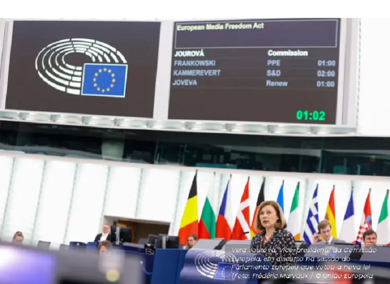 Parlamento Europeu aprova lei de liberdade de imprensa mas mantém possibilidade de ‘spyware’ em jornalistas