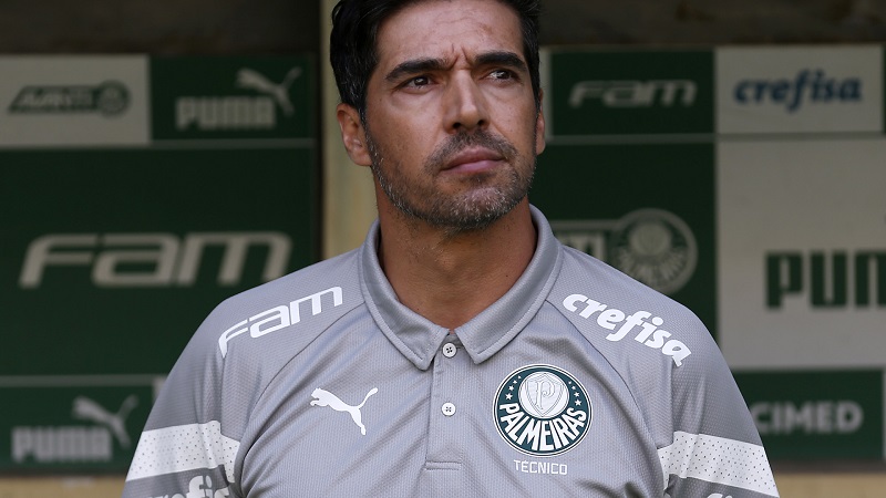Abel tem Libertadores entre finais e viverá dilema para escalar Palmeiras