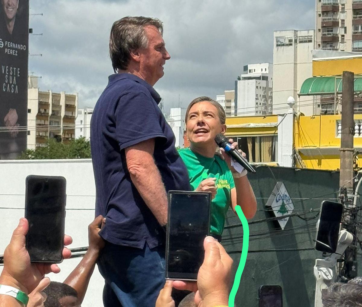 VÁRZEA GRANDE: Você terá muito trabalho para melhorar essa cidade diz Bolsonaro á Flávia Moretti