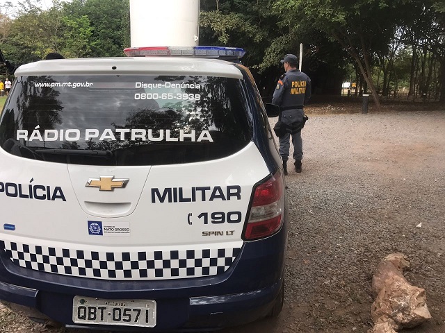 PMs troca tiros com criminosos em Cuiabá e recupera veículo roubado