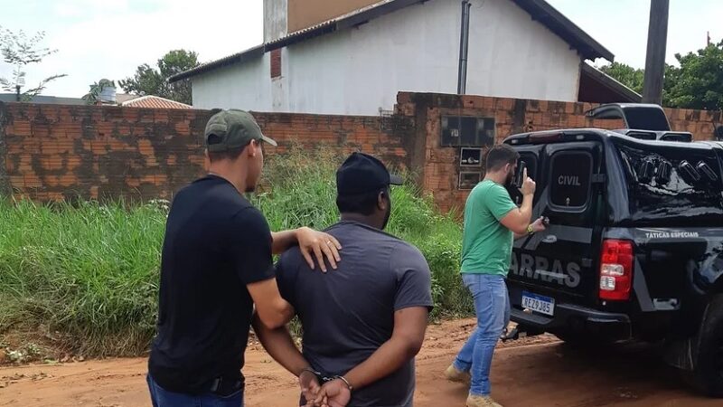 Suspeitos de serem mandantes dos homicídios no Shopping Popular mãe e filho são presos em Campo Grande