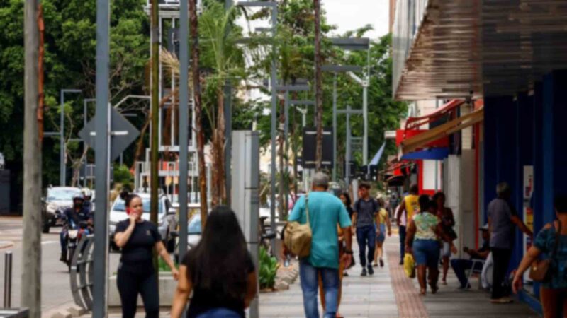 Brasil registra menor taxa de desemprego em dez anos em um trimestre encerrado em maio