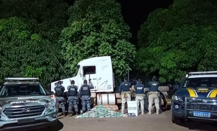 PM e PRF prendem três pessoas e apreendem 50 quilos de pasta base de cocaína em Canarana