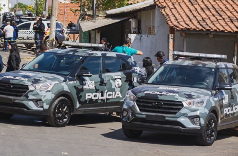 Traficantes morrem em confronto com a PM na região do Goiabeiras em Cuiabá