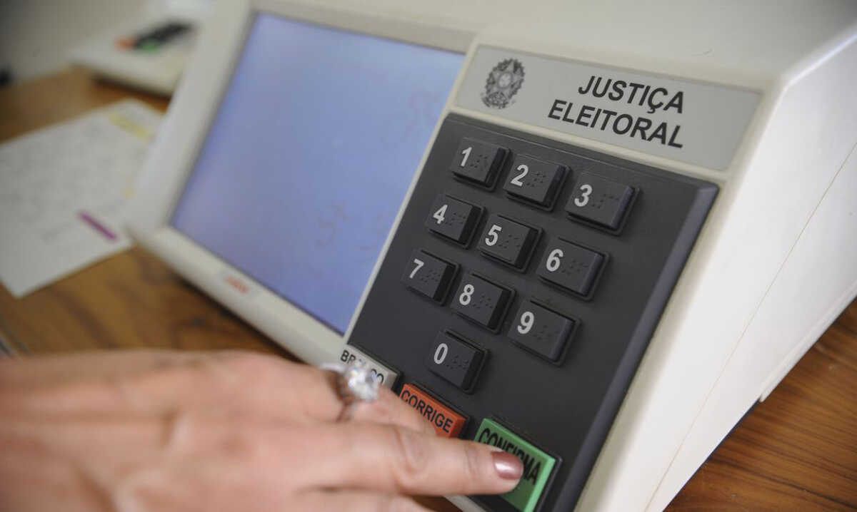 Zona Eleitoral de Cuiabá informa mudanças em locais de votação