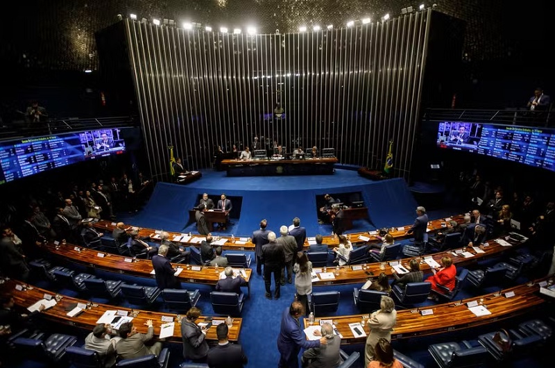 Senado aprova PEC que anula multas de partidos políticos