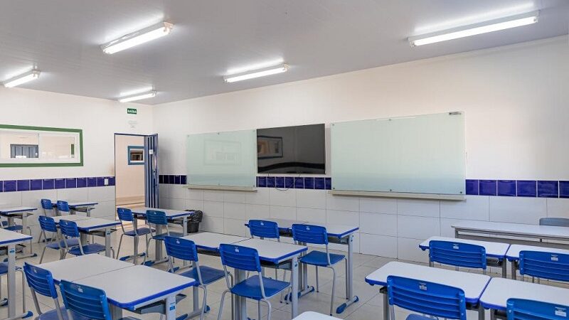 Veja as escolas públicas do Ensino Médio que tiveram as notas mais altas do Ideb 2023