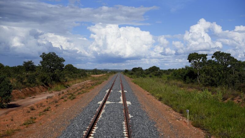 Governo vai incluir mais estados e usar ferrovias em rotas de integração sul-americana