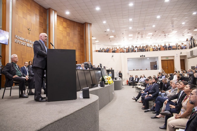 Assembleia Legislativa comemorou 35 anos da Constituição de Mato Grosso com seminário que contou com presença de ministros do STF