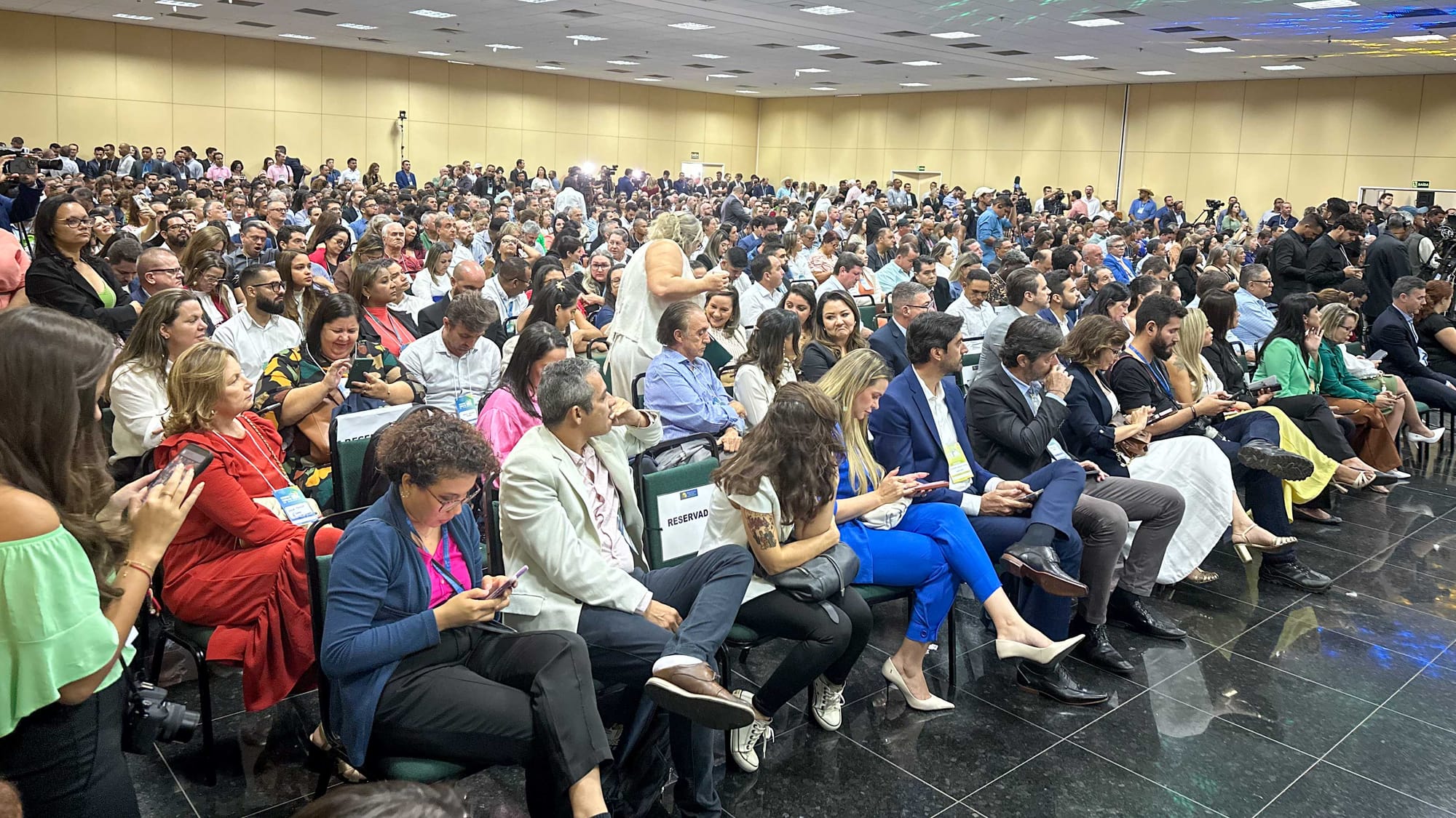 Prefeita de Várzea Grande participa do Encontro Mato-grossense de Municípios