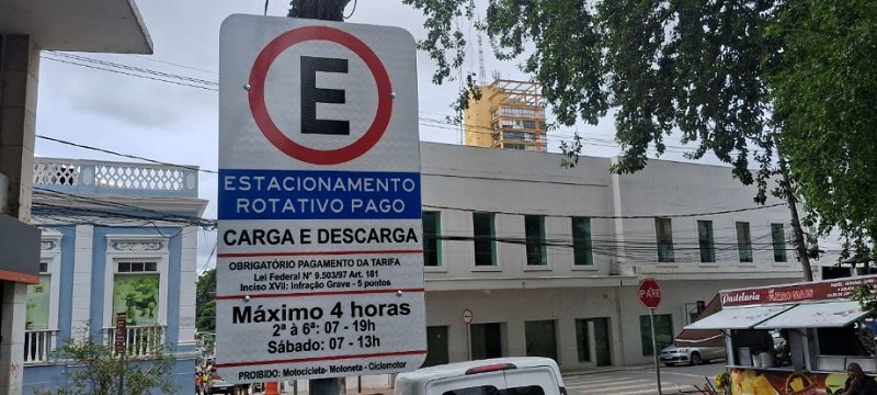 Prefeito quer rescindir contrato de estacionamento com empresa CS Mobi em Cuiabá, aguarda a CPI na Câmara