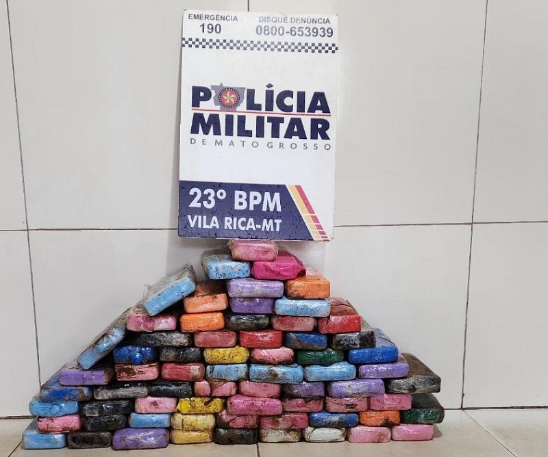 Polícia Militar e PRF apreendem 72 quilos de cocaína e causam prejuízo de R$ 1,5 milhão às facções criminosas