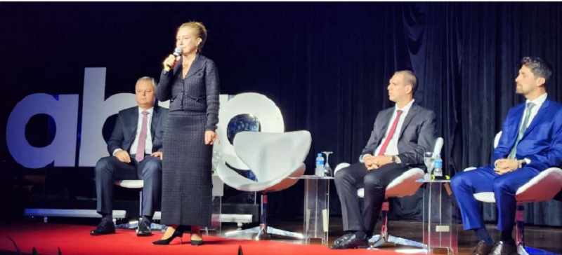 Prefeita destaca ações e aponta principais desafios de Várzea Grande no III Congresso Nacional de Gestão Pública