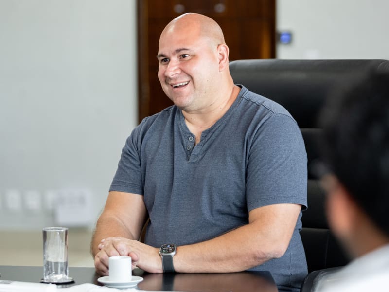 A BOCA É GRANDE O EGO É MAIOR AINDA : prefeito Abilio despreza eleitores do PT em Cuiabá, mas precisa do PT em Brasília para tentar governar uma prefeitura desgovernada