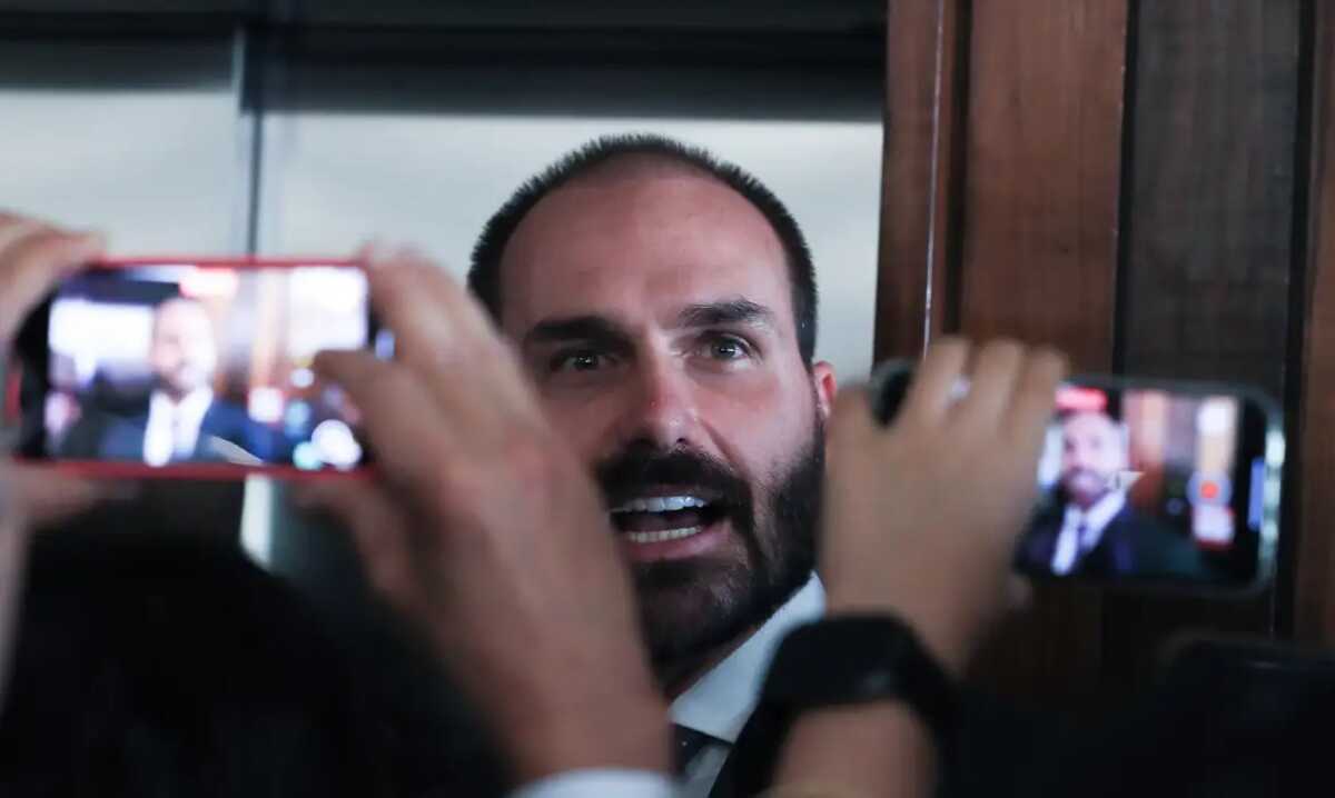 Ministra do STF condena Eduardo Bolsonaro por difamação