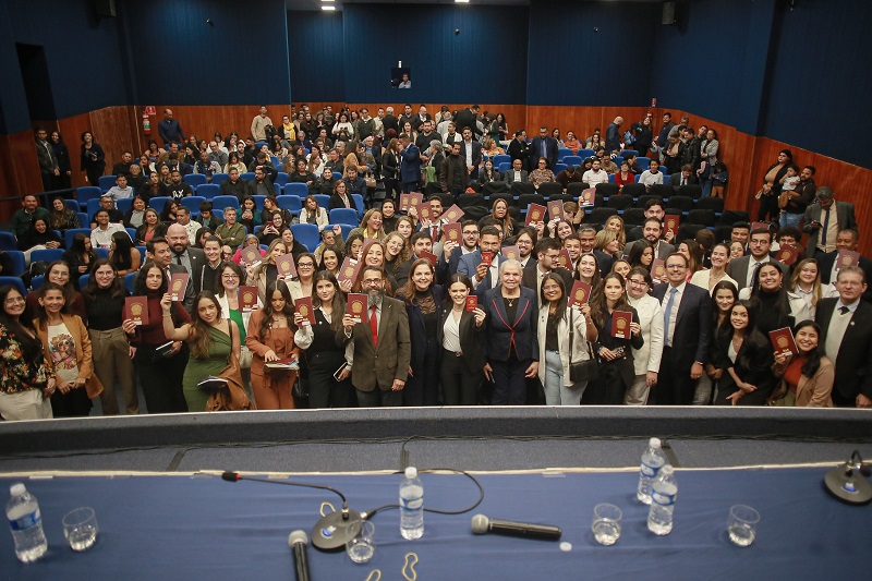 CAA/MT reforça compromisso com a advocacia em evento de entrega de certidões