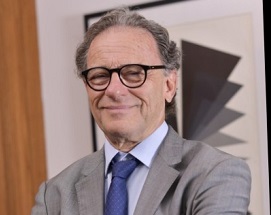 Condomínio, o que fazer com racistas e outros inabilitados para a convivência?