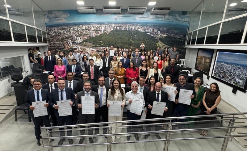 Em sessão solene, Gisela Cardoso destaca papel indispensável da advocacia para a Justiça e a cidadania