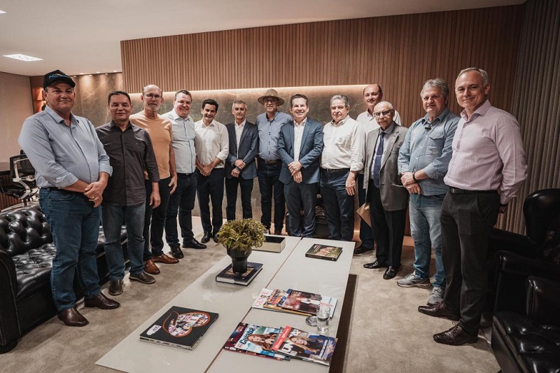 Governador envia projeto à AL para redução de 30% sobre o “Fethab da vaca”