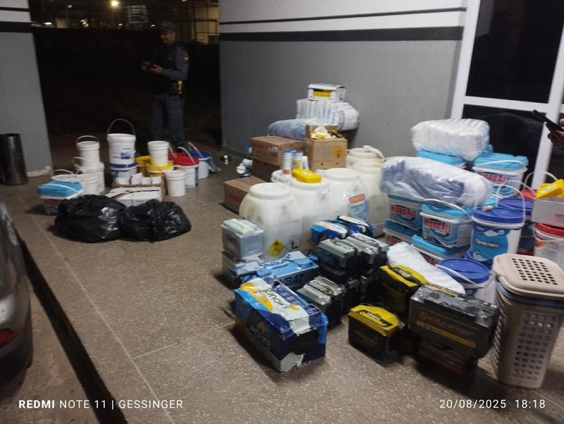 Picape Fiat Strada furtada em Goiás estava com placas clonadas e foi utilizada em, pelo menos, três crimes patrimoniais