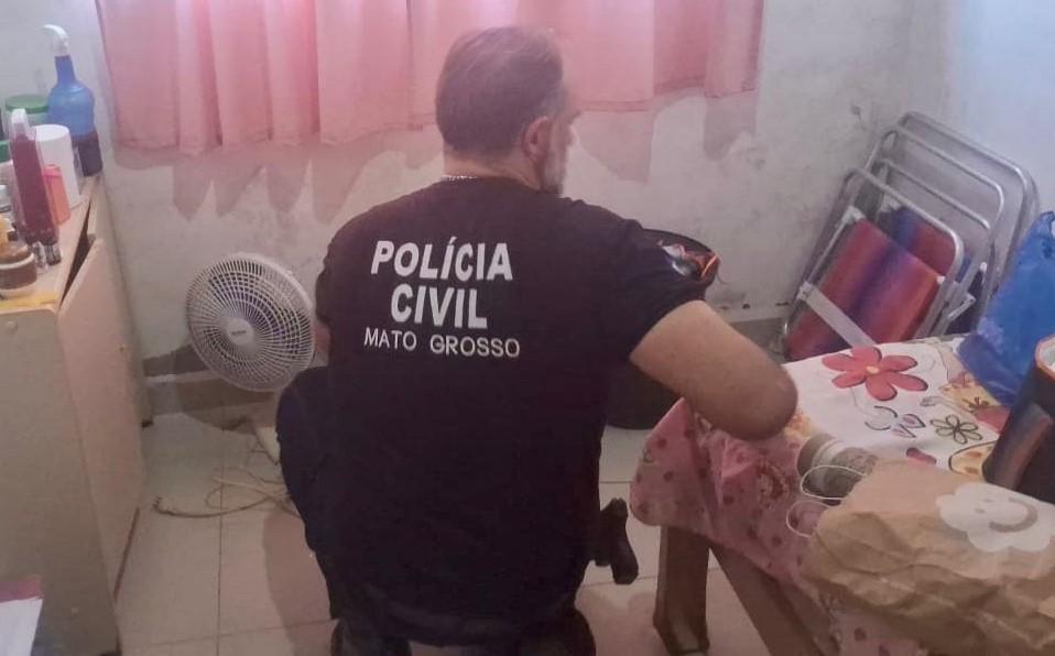 Polícia Civil realiza buscas na casa de professor acusado de assediar alunas em Tangará da Serra