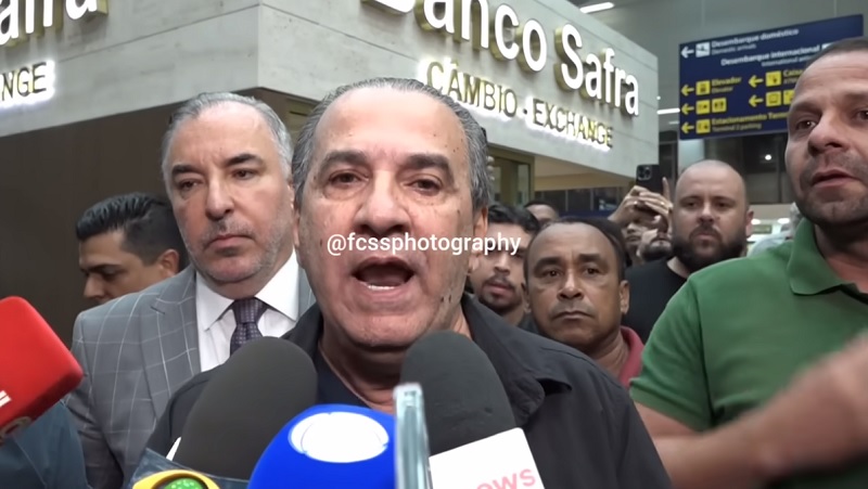 Pastor Silas Malafaia foi alvo de busca e apreensão pela PF no aeroporto.
