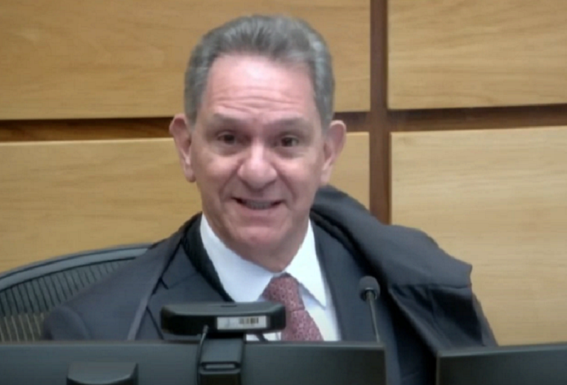 CASO ANTIGO STJ julga se oposição da Fazenda ao levantamento de depósito judicial gera honorários