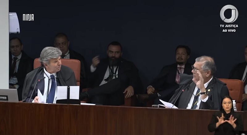 🔥Flávio Dino debocha de Fux após voto que condena Cid e absolve Bolsonaro🔥