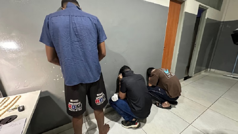 Patrulhamento da PMMT desarticula associação criminosa no tráfico em Várzea Grande