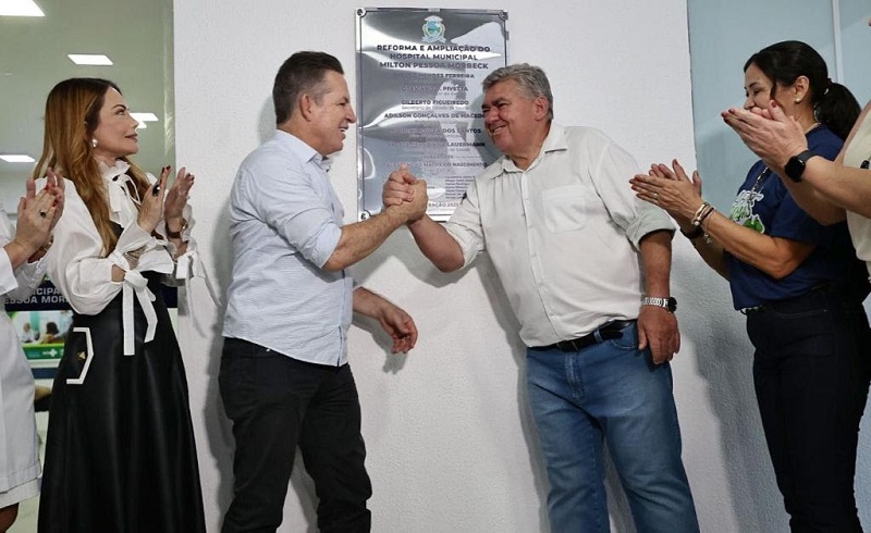 Governo de Mato Grosso entrega pacote de obras em Barra do Garças