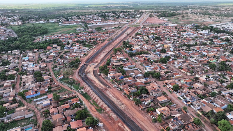 CONTORNO LESTE CUIABÁ: Ministro do STF paralisa despejo de famílias e cobra explicações de autoridades do estado
