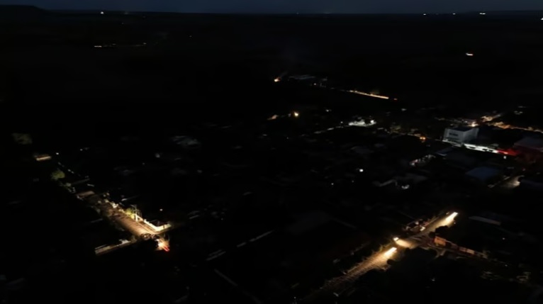 Apagão em MT deixa 33 cidades no escuro