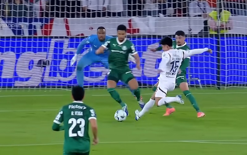 PALMEIRAS É "ATROPELADO" PELA LDU NO 1º TEMPO E PERDE POR 3 A 0 NA SEMI DA LIBERTADORES | COMPACTO