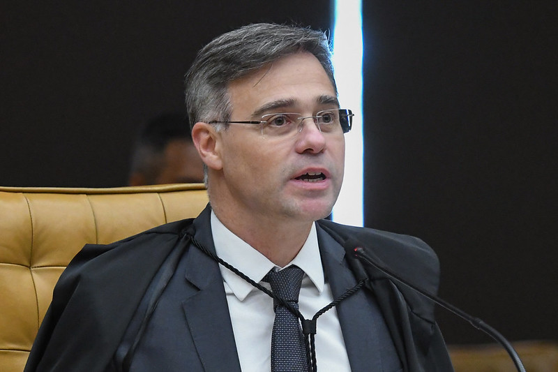 DESVIRAGEM JURISPRUDENCIAL: STF revisa TSE e conclui que rejeição de contas prescrita não gera inelegibilidade