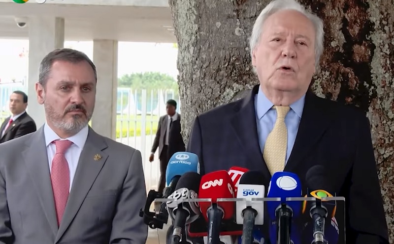 Lewandowski diz que Lula ficou ‘estarrecido’ com o número de mortos em megaoperação no RJ