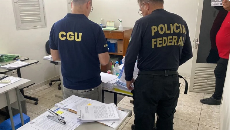 Operação Contracheque da PF apura desvio de R$ 1,1 milhão do Fundeb em Mato Grosso