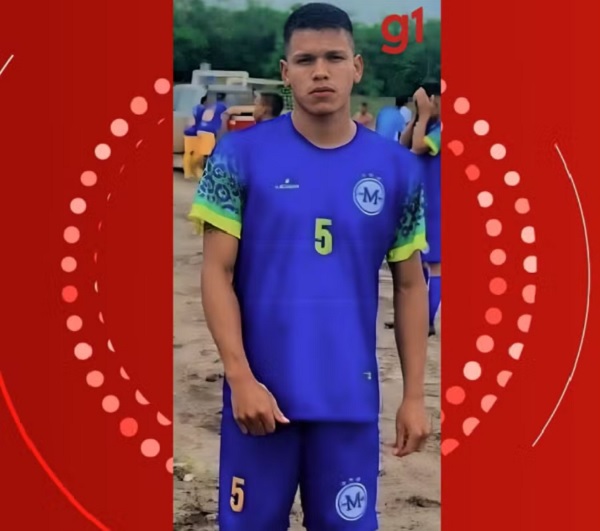 Jogador indígena morre em acidente de moto, após colisão com cavalo em estrada de MT