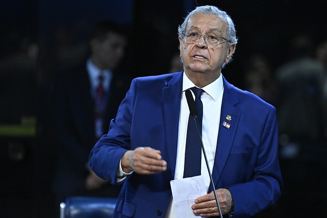 Senado aprova PL que combate pedófilos; Jayme Campos destaca avanço humanitário