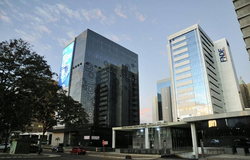 Projeto busca liberar recursos do FNDE parados em estados e municípios para projetos educacionais