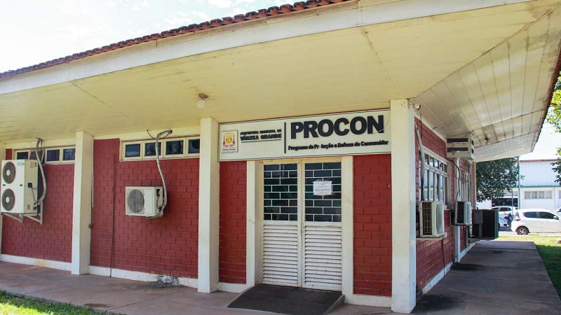 Casal consegue decisão favorável na justiça após procurar Procon de Várzea Grande
