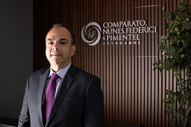 Vazamento de dados da Gol reacende alerta sobre segurança digital no país, diz especialista