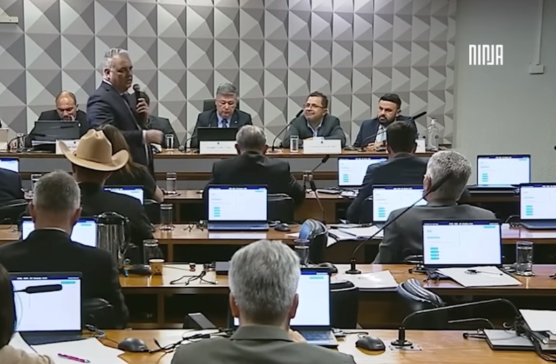 CPMI prende ex-coordenador do INSS após 9 horas de depoimento