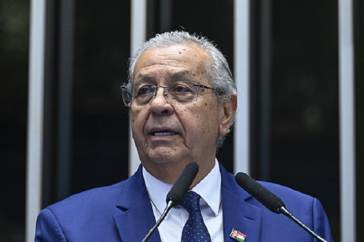 Jayme Campos propõe desidratar Fundo Eleitoral para financiar educação cidadã