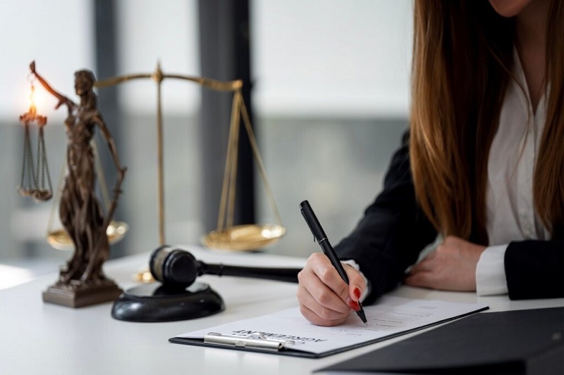 BOCA ABERTA: Advogada que expôs conversa sigilosa é condenada a pagar indenização