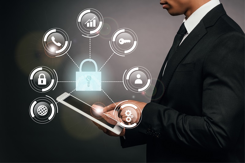 Reconhecimento facial chega às assinaturas eletrônicas e amplia segurança frente ao avanço global das fraudes digitais