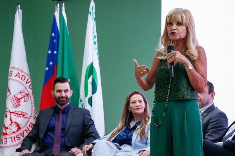 IAB e UEA produzirão caderno científico com debates atuais no setor de segurança pública