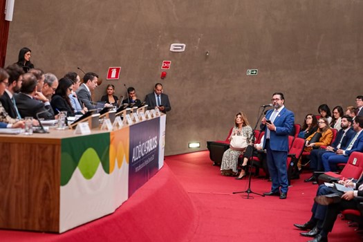 OAB apresenta propostas sobre IA, financiamento e violência política em audiência pública do TSE