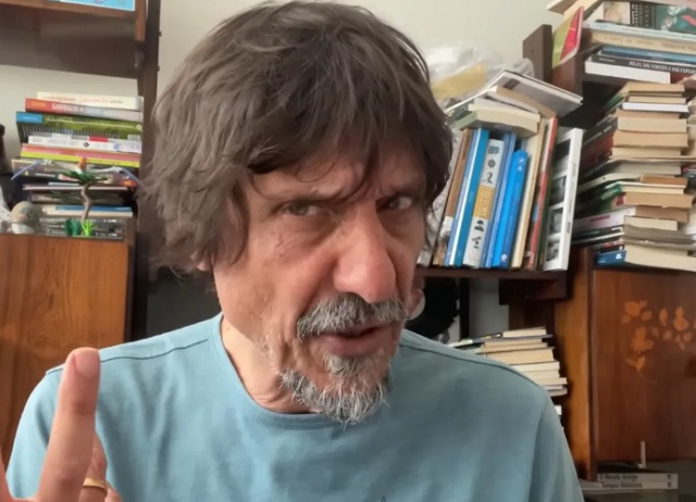 Entidades acionam STF e TSE contra Eduardo Bueno Peninha após declaração que propõe proibição do voto de evangélicos